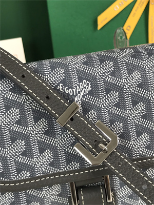 Goyard Grand Bleu PM Shoulder Bag Goyardine Canvas &  Calfskin