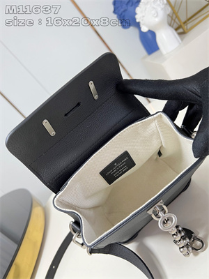 LV Steamer 15 Colorado calfskin Black M11637