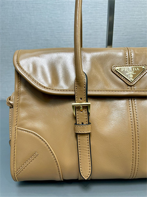 Prada Medium leather shoulder bag Cork 1BD376