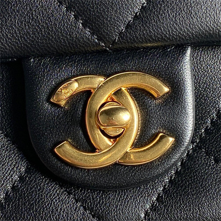 Chanel Flap Bag Lambskin Gold Tone Metal Black AS5176