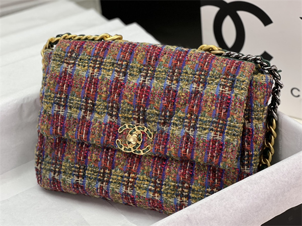 Large Chanel 19 Bag Tweed Gold Tone Multicolor AS1161