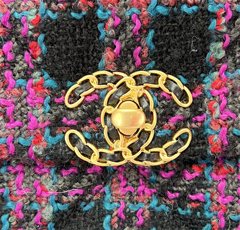 Large Chanel 19 Bag Tweed Gold Tone Multicolor AS1161