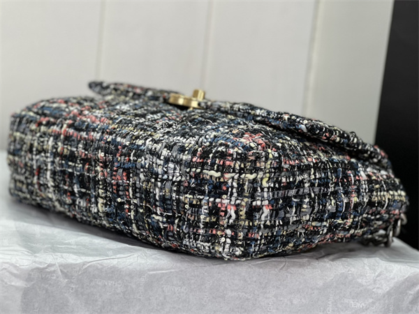 Large Chanel 19 Bag Tweed Gold Tone Multicolor AS1161