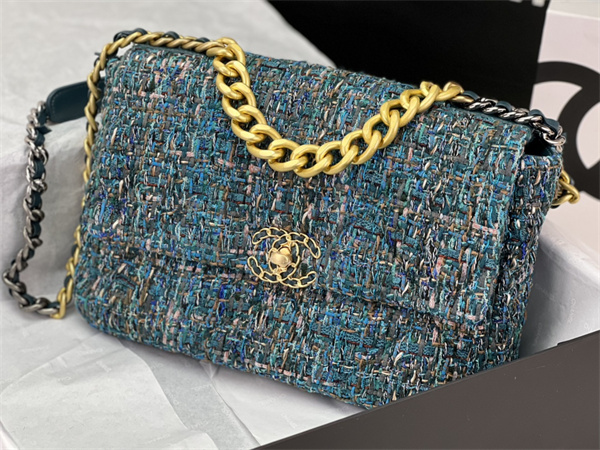 Large Chanel 19 Bag Tweed Gold Tone Multicolor AS1161