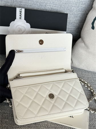 Chanel Wallet On Chain Grained Calfskin Silver Tone Metal White AP0250