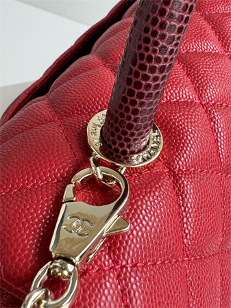 Chanel Large Coco Handle Bag Grained Calfskin Lt Gold Metal Red A92991