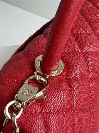 Chanel Large Coco Handle Bag Grained Calfskin Lt Gold Metal Red A92991