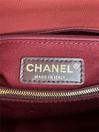 Chanel Large Coco Handle Bag Grained Calfskin Lt Gold Metal Burgundy A92991