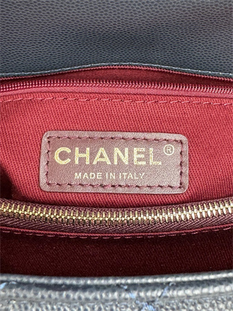 Chanel Large Coco Handle Bag Grained Calfskin Lt Gold Metal Black A92991