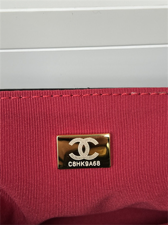 Chanel Hobo Handbag Shiny Crumpled Calfskin Gold Tone Metal Black AS4322