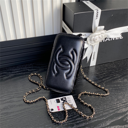 Chanel Vanity With Chain Patent Calfskin Gold-Tone Metal Black AP2199