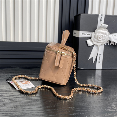 Chanel Vanity With Chain Patent Calfskin Gold-Tone Metal Beige AP2199