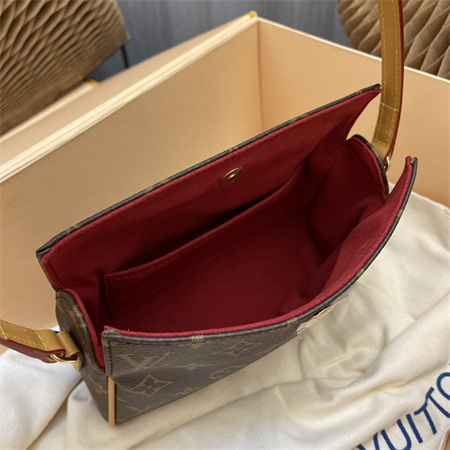 L.V Recital Bag Monogram Canvas M51900