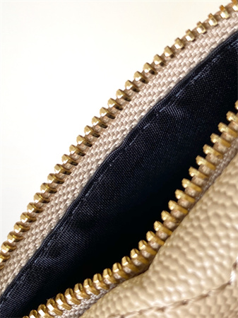 Y.S.L CASSANDRE MATELASS?? FRAGMENTS FLAP CARD CASE IN GRAIN DE POUDRE LEATHER Gold Tone Metal Beige