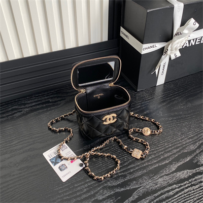 Chanel Small Vanity with Chain Lambskin, Strass & Gold-Tone Metal Black AP4302