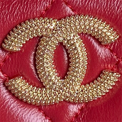 Chanel Small Vanity with Chain Lambskin, Strass & Gold-Tone Metal Red AP4302