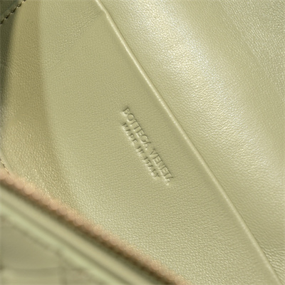 BV Bang Bang Vanity Case Intrecciato Calfskin leather Travertine