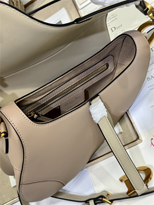 CD Saddle Bag Smooth Calfskin Beige/Sand