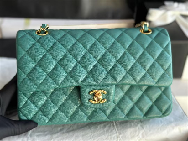 Chanel Medium Classic Flap Bag Grained Calfskin Gold Tone Metal Green 01112