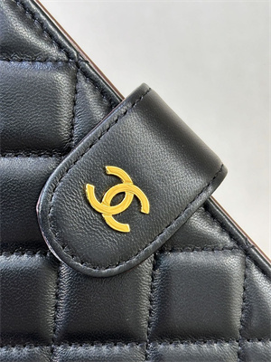 Chanel Snap Wallet Lambskin Gold Tone Metal Black A48667