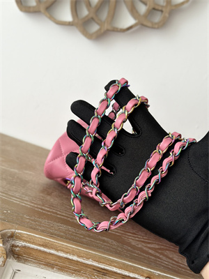 Cha.nel Medium Classic Flap Bag Lambskin Iridescent Metal Pink/Yellow 01112