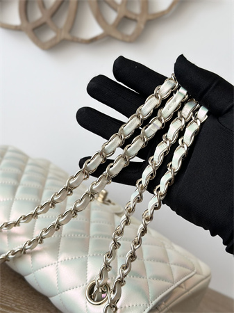 Chanel Medium Classic Flap Bag Iridescent Lambskin Gold Tone Metal White 01112