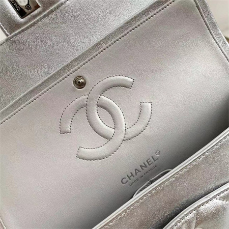 Chanel Medium Classic Flap Bag Iridescent Lambskin Silver Tone Metal Silver 01112