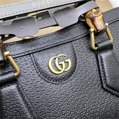 Gu.cci Diana Small Shoulder Bag Black Leather 735153