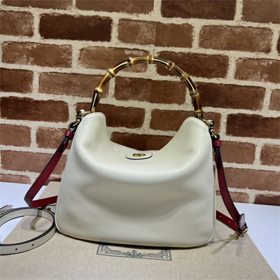 Gu.cci Diana Medium Shoulder Bag White Leather 746124
