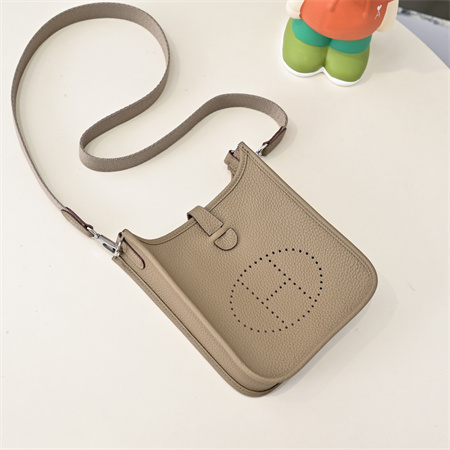 Evelyne III TPM Mini Bag In Gris Tourterelle(options)
