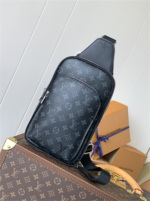 L.V Avenue Slingbag Monogram Eclipse Canvas M46327