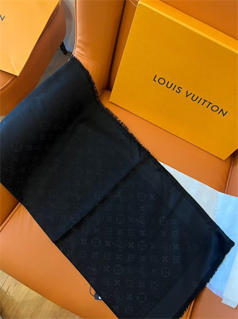 L.V Monogram Silk/Wool Scarf Color Options 37548
