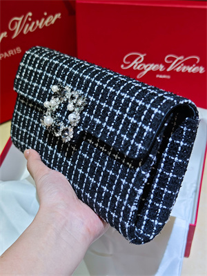 Roger Vivier Efflorescence Clutch In Tweed Black