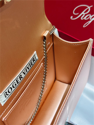 Roger Vivier Viv’ Choc Mini Bag In Satin Beige