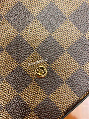 L.V Felicie Pochette Damier Ebene Canvas M63032 TOP