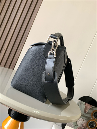 Loewe Puzzle Bag In Soft Grained Calfskin