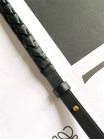 Loewe Woven spiral strap in classic calfskin Black