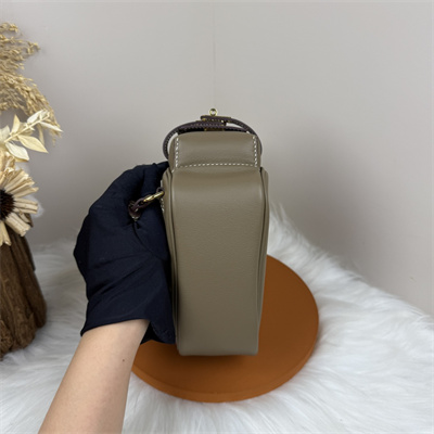 Kelly Jump Backpack Swift Leather Gold Tone Hardware In Etoupe Color HS