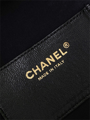 Chanel 25 Medium Handbag Grained Calfskin Gold Tone Metal Black AS5311