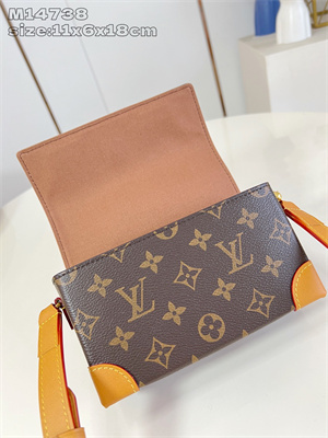 L.V Steamer Wearable Wallet Monogram Canvas M14738