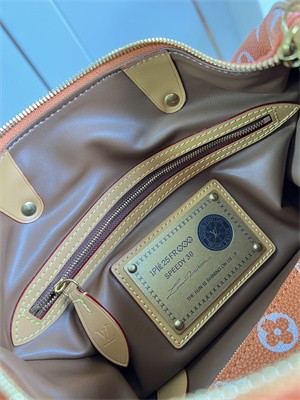 L.V Speedy P9 Bandoulière 30 Monogram Soft Calfskin Orange