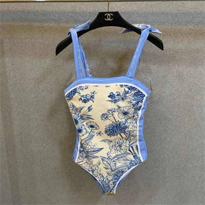 Gucci Swimsuits 38399