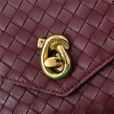 BV Knot Lock Bag In Lambskin Barolo