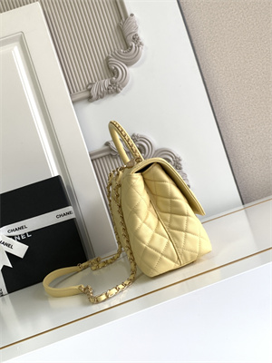 Cha.nel Large Coco Handle Bag Grained Calfskin Aged Gold Metal Yellow A92991