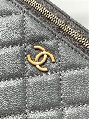 Chanel Vanity with chain Grained Calfskin& Gold-Tone Metal Grey AP4799