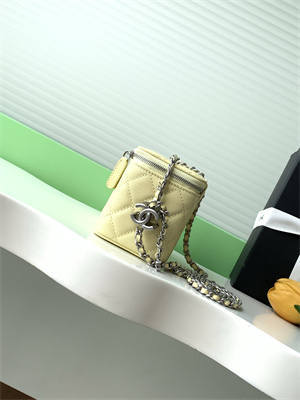 Chanel Vanity Case Grained Calfskin& Silver-Tone Metal Yellow AP3940