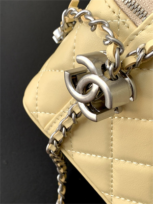 Chanel Vanity Case Lambskin & Silver-Tone Metal Yellow AP3940