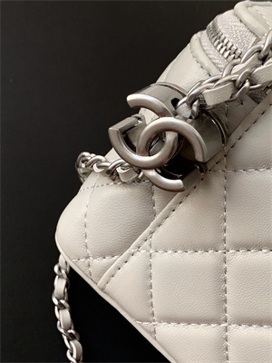 Chanel Vanity Case Lambskin & Silver-Tone Metal Grey AP3940