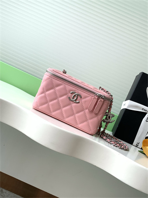 Chanel Vanity Case Lambskin & Silver-Tone Metal Pink AP3940