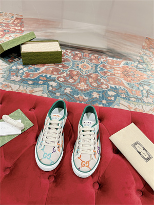 Gucci Sneakers Women/Men 38994